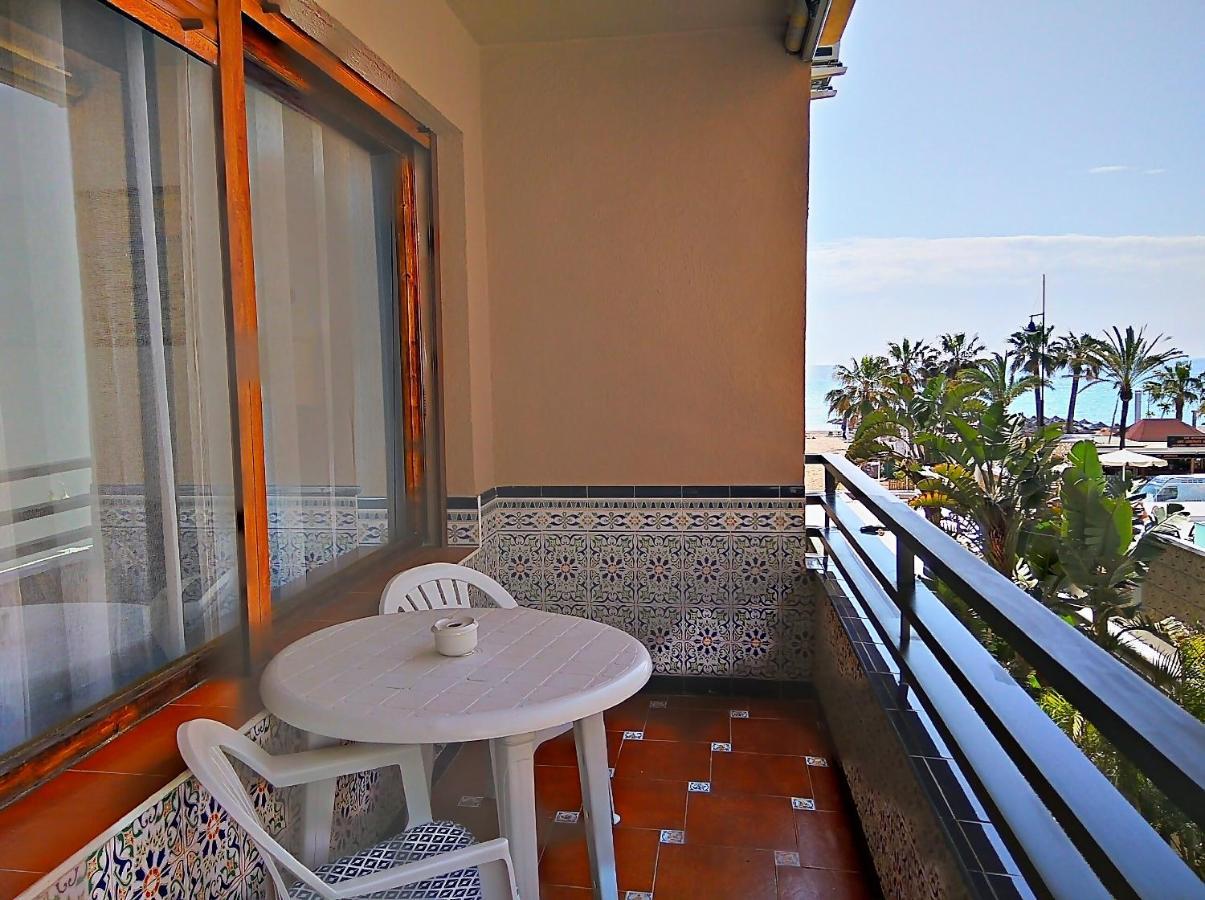 Elizabeth Beach Apartment With Seaviews! Torremolinos Kültér fotó