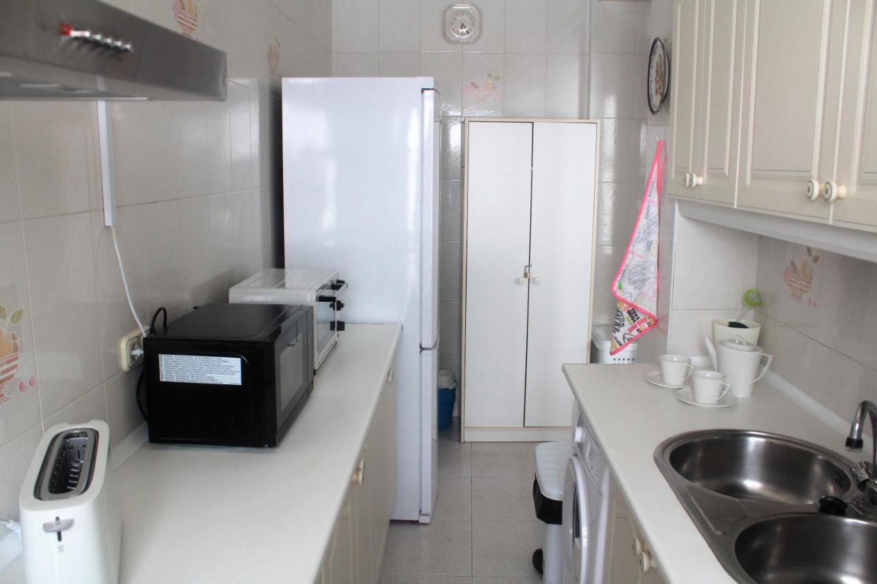 Elizabeth Beach Apartment With Seaviews! Torremolinos Kültér fotó